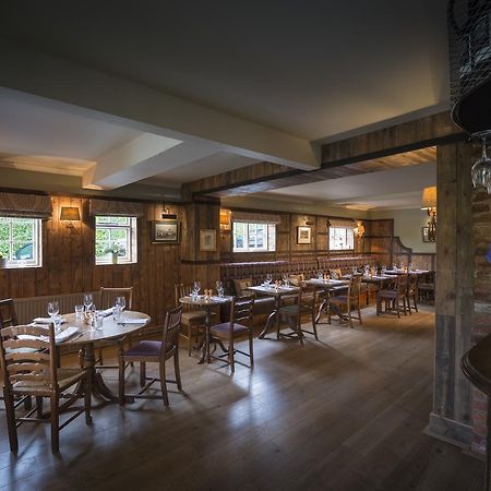 The Hawk Inn Andover Exterior foto
